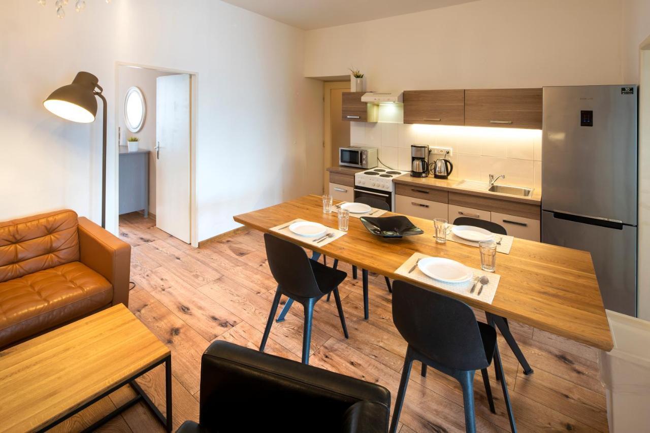 New Town - Apple Apartments Prague Exterior photo