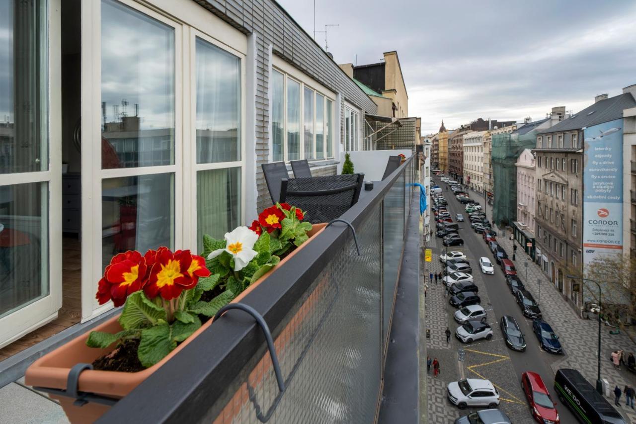 New Town - Apple Apartments Prague Exterior photo